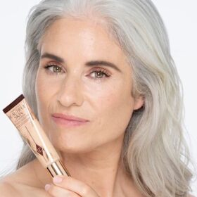 Beautiful Skin Foundation 4 NÖTR