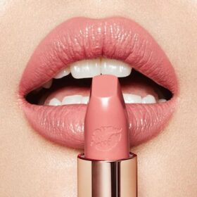 Hot Lips 2 YEDEK DANCEFLOOR PRINCESS