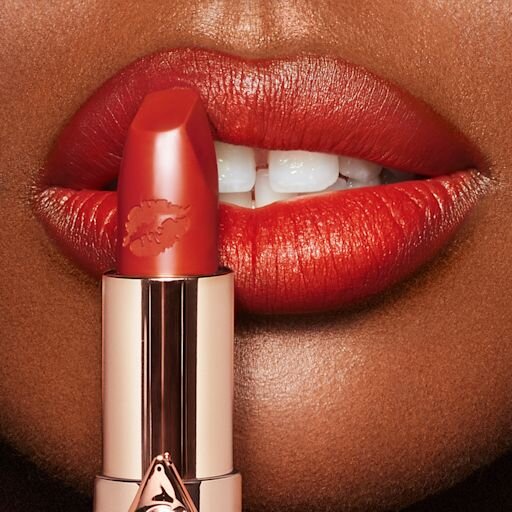 Hot Lips 2 YEDEK RED HOT SUSAN