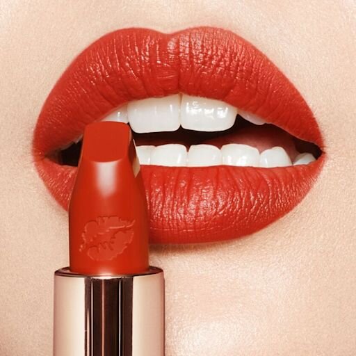 Hot Lips 2 YEDEK RED HOT SUSAN