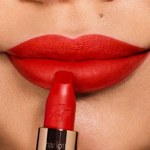 Hot Lips, LAURA'YA SÖYLÜYOR