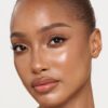UNREAL SKIN SHEER GLOW TINT NEMLENDİRİCİ FONDÖTEN ÇUBUĞU 10 TAN