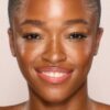 UNREAL SKIN SHEER GLOW TINT NEMLENDİRİCİ FONDÖTEN ÇUBUĞU 12.5 TAN