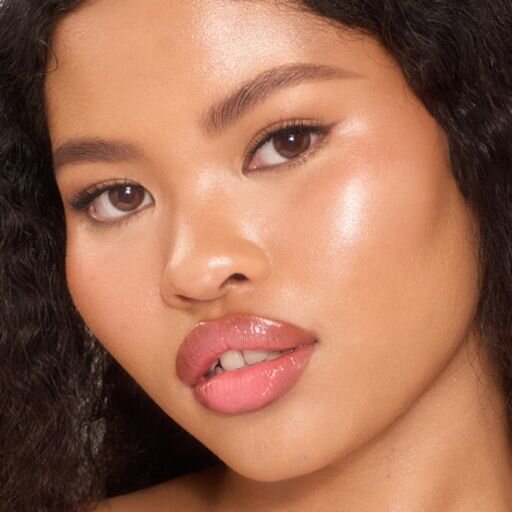 UNREAL SKIN SHEER GLOW TINT NEMLENDİRİCİ FONDÖTEN ÇUBUĞU 8 MEDIUM