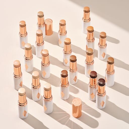 UNREAL SKIN SHEER GLOW TINT NEMLENDİRİCİ FONDÖTEN ÇUBUĞU 13 DEEP